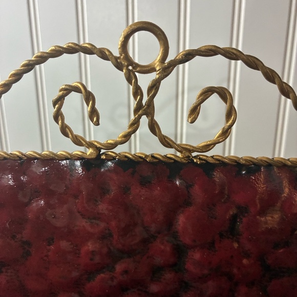 Festive Vintage-Style Metal Christmas Holiday Bin/Basket - Picture 4 of 9